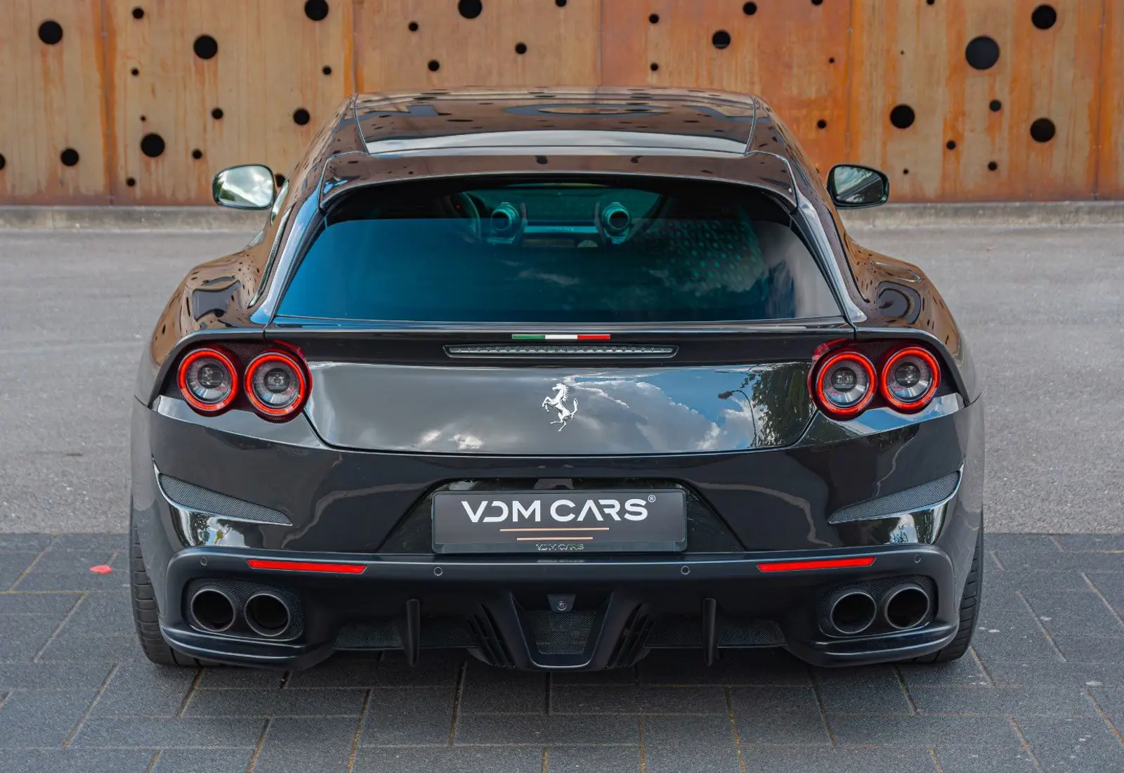 Ferrari GTC4Lusso V12 * NOVITEC * CARPLAY * P.DISPLAY * PANO * VO - 96751