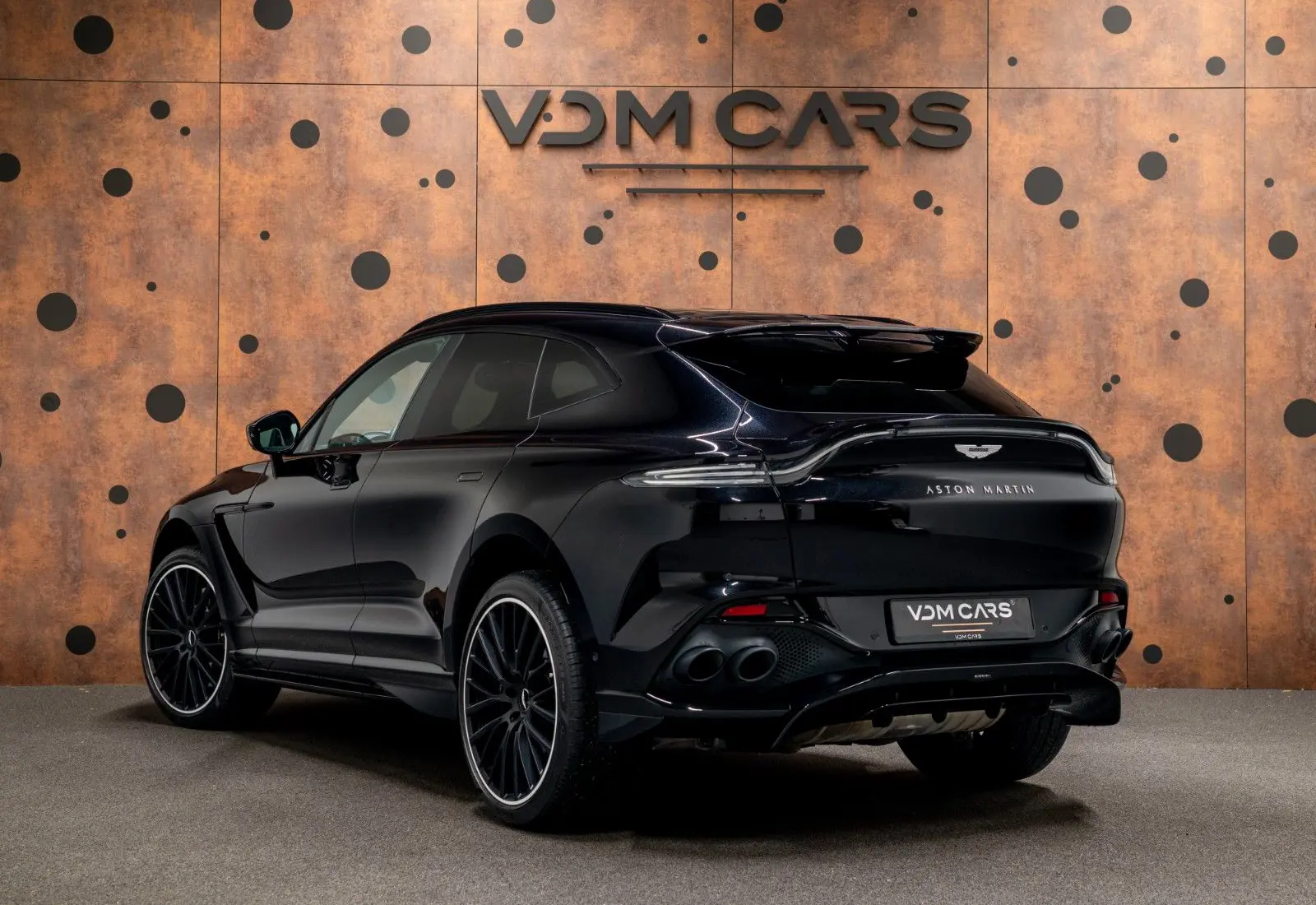 Aston Martin DBX 707 * Carbon * Sitzbelüftung * ACC * 360 * DesignPack - 165697