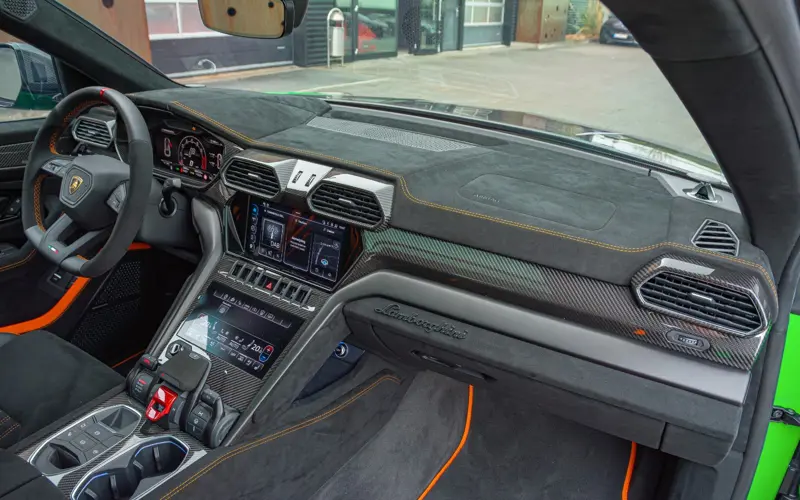 Lamborghini Urus 4.0 V8 Performante * AKRA * FULL CARBON * PANO *  - 102785