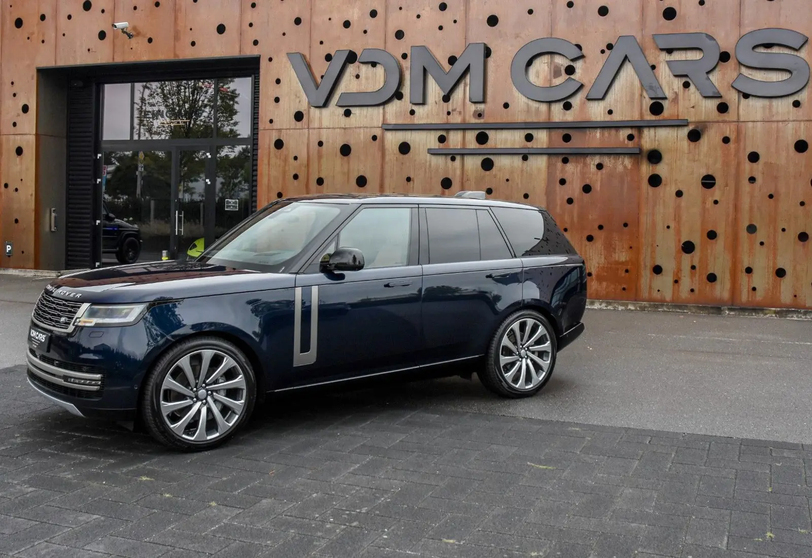 Land Rover Range Rover D300 HSE * BESPOKE * CARPLAY * PANO * 360 *  - 144804