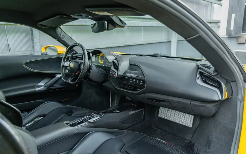 Ferrari SF90 Stradale * ATELIER * GIALLO TRIPLO * CARBON * TAILO - 138948