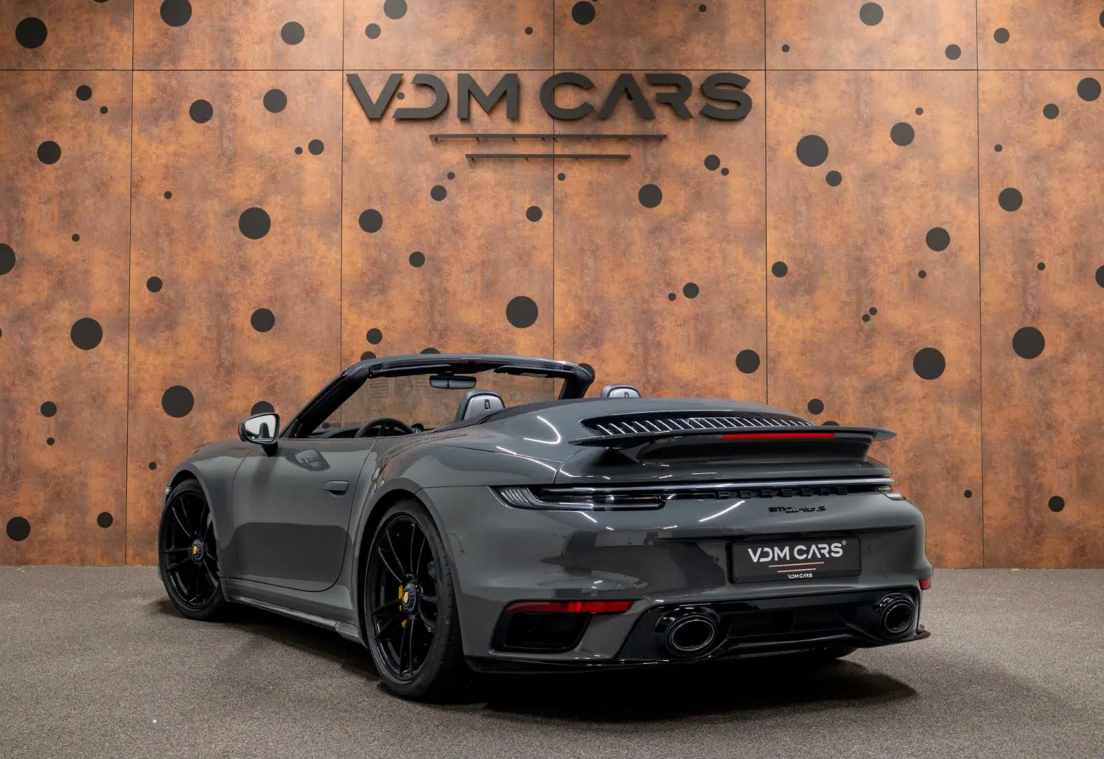 Porsche 911 Turbo S Cabriolet * PTS * LIFT * SPORTAUSPUFF * 360 *  - 170926