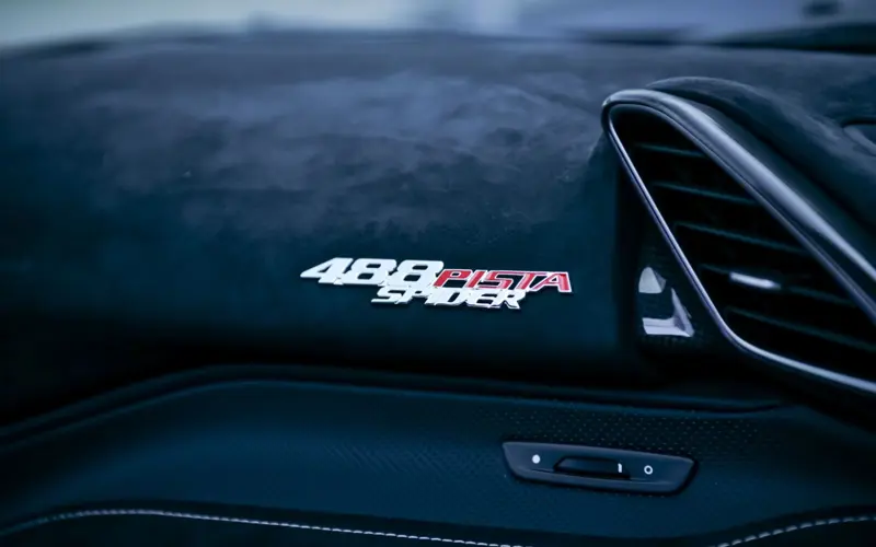 Ferrari 488 Pista Spider * CARBON (12x) * LIFT * AFS * PPF * MWST - 117015