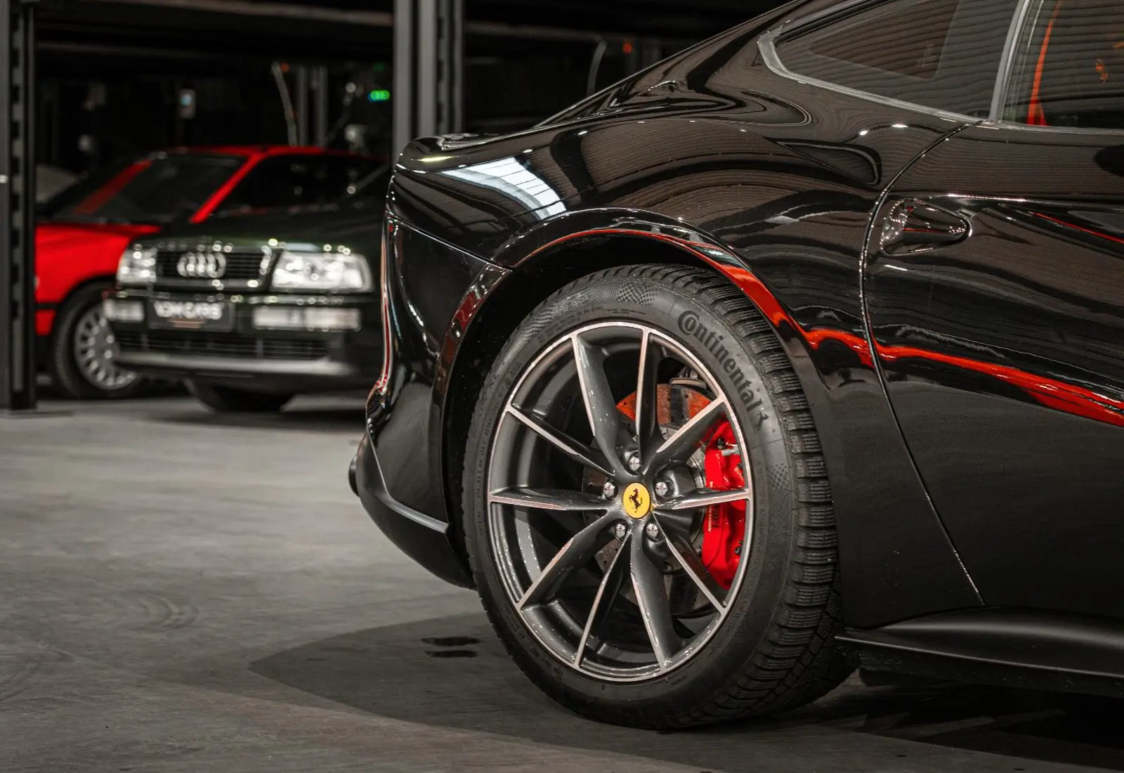 Ferrari F12 Berlinetta * ALCANTARA * CUSTOM * CARBON *  - 134890