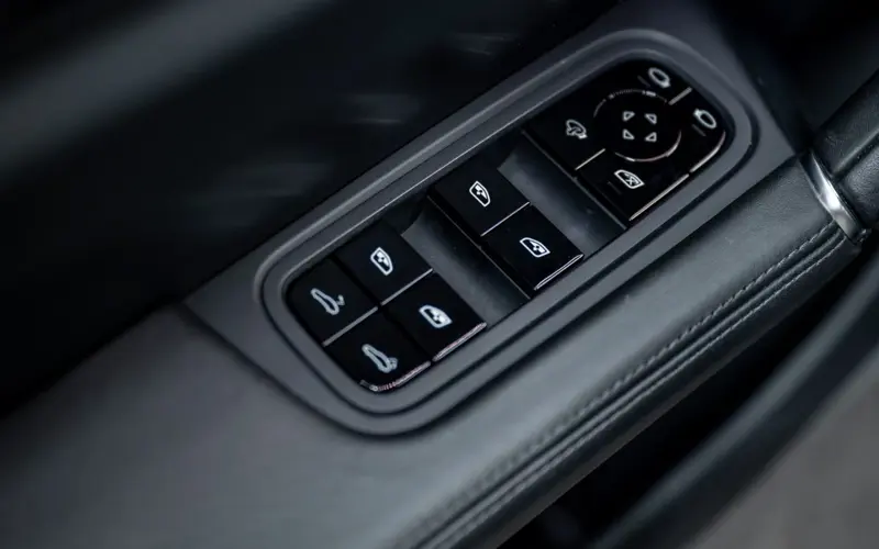 Porsche Cayenne S * BURMESTER * PANO * LUFTFEDERUNG * 360 *  - 147816