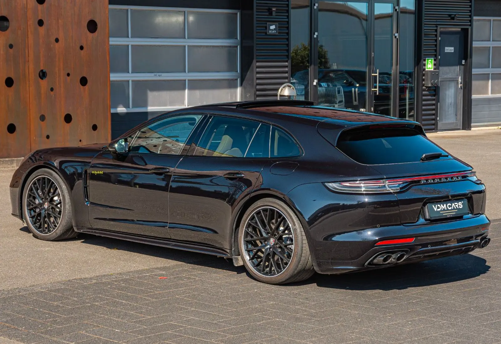 Porsche Panamera Sport Turismo 4 E-Hybrid Platinum Editi - 144827