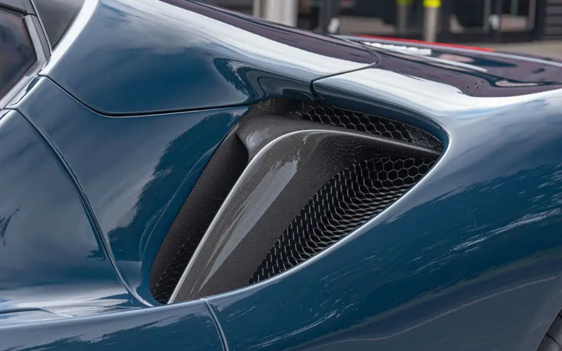 Ferrari SF90 Spider * CARBON(12x) * CARPLAY * LIFT * TWO-TONE *  - 110880