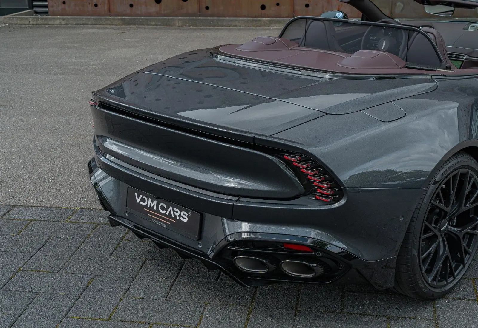 Aston Martin Vanquish Volante * Bowers &amp; Wilkins * Black-Pack *  - 145379