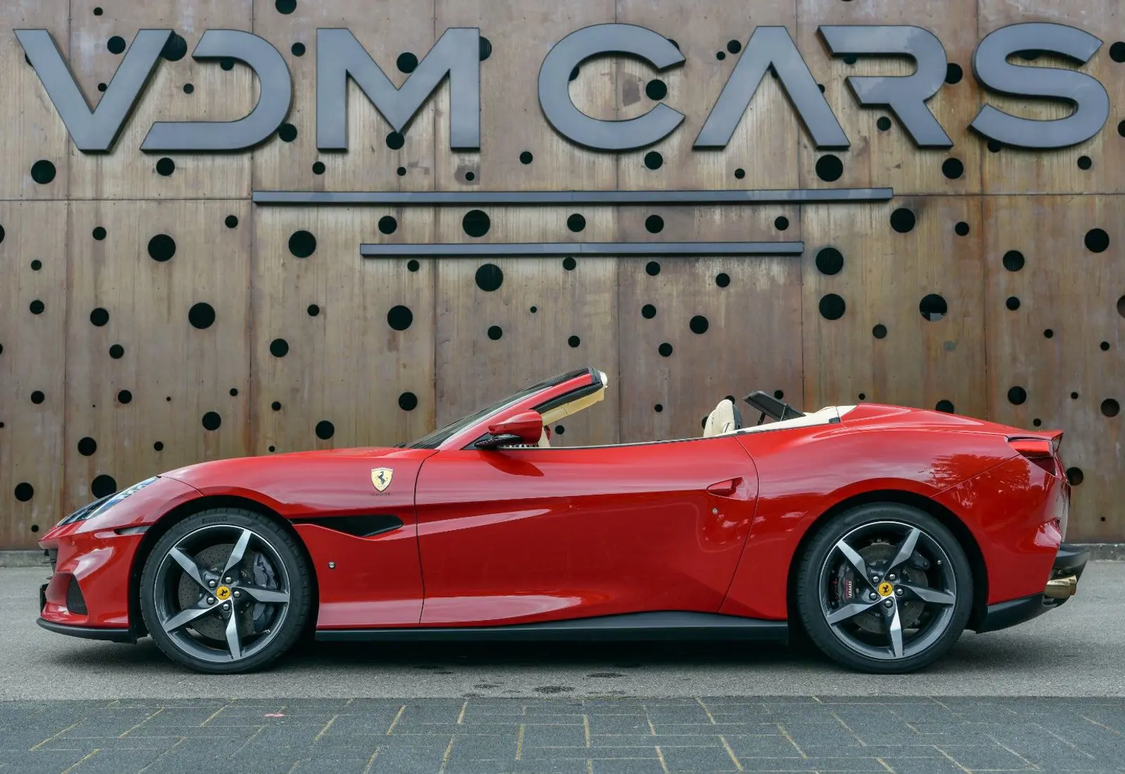 Ferrari Portofino M * MWST * MAGNERIDE * EL.SEAT * AFS * CARPLAY *  - 115311