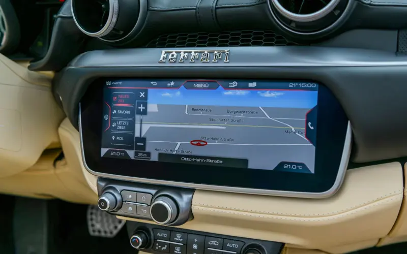 Ferrari Portofino M * MWST * MAGNERIDE * EL.SEAT * AFS * CARPLAY *  - 115332