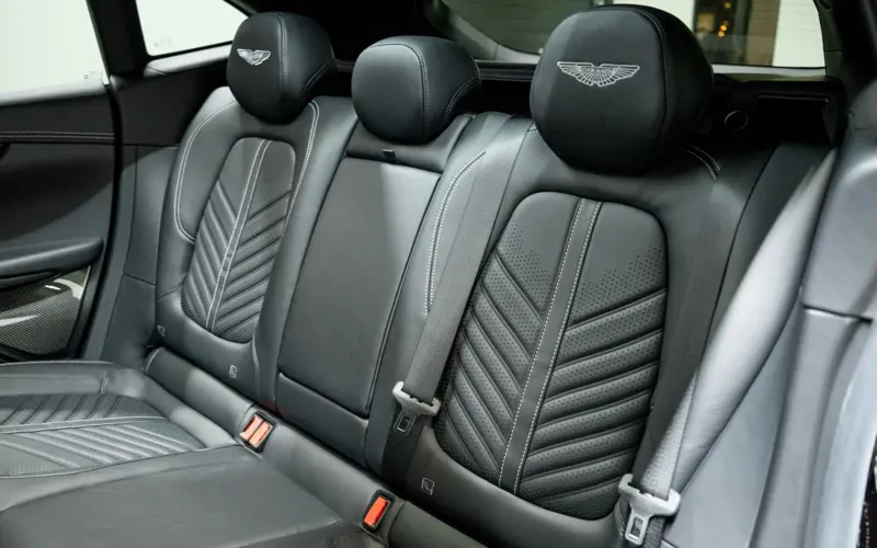 Aston Martin DBX 707 * Carbon * Sitzbelüftung * ACC * 360 * DesignPack - 165720
