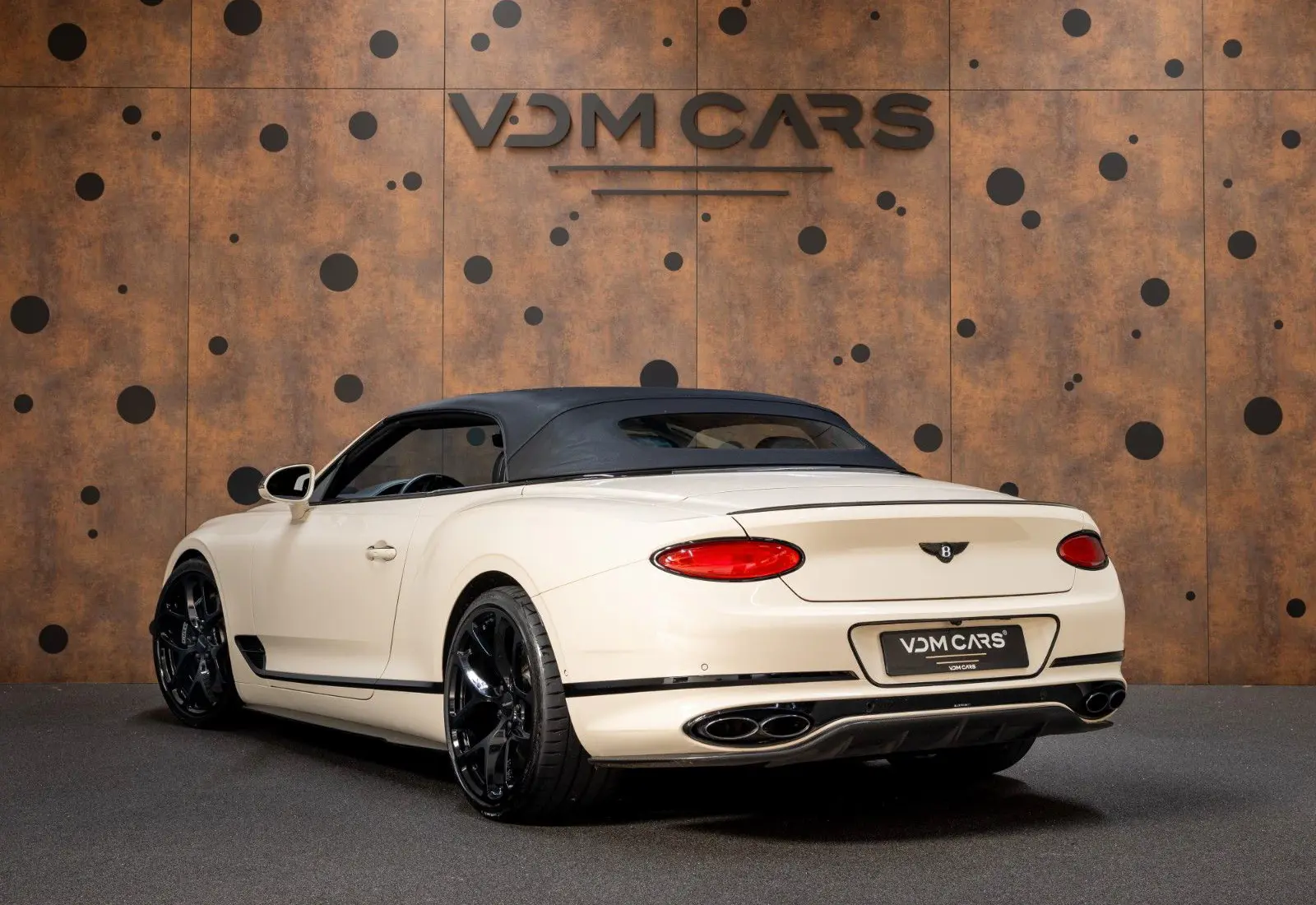 Bentley Continental GTC * MANSORY * Carbon * Blackline * B&amp;O *  - 109001