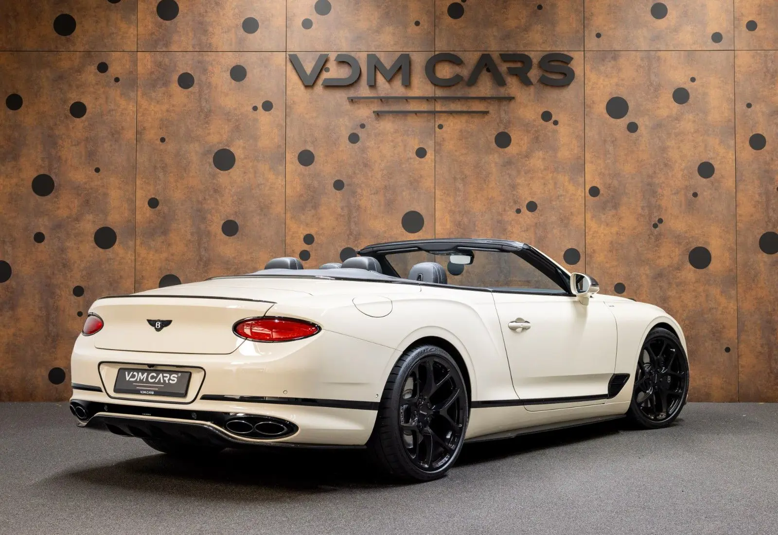 Bentley Continental GTC * MANSORY * Carbon * Blackline * B&amp;O *  - 116900