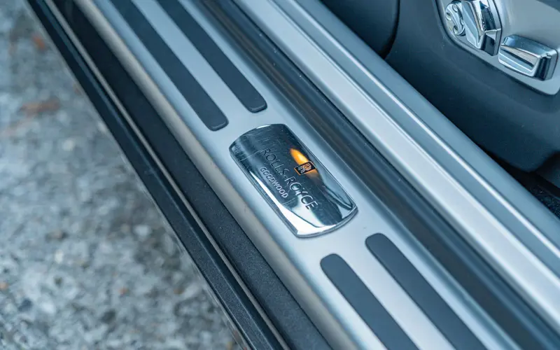 Rolls-Royce Wraith 6.6 V12 * MASSAGE * BESPOKE * SUPER PREIS ! - 139847