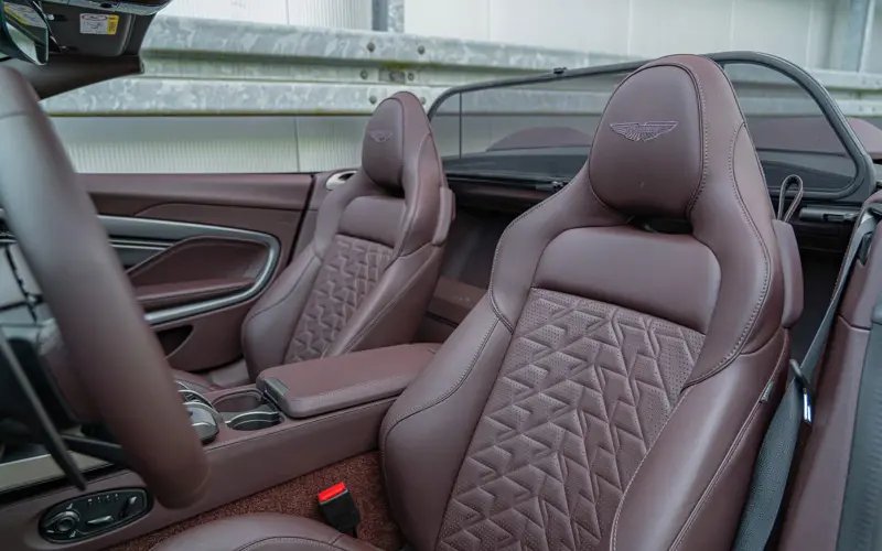 Aston Martin Vanquish Volante * Bowers &amp; Wilkins * Black-Pack *  - 145384