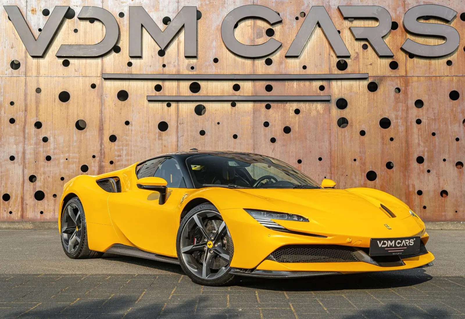 Ferrari SF90 Stradale * ATELIER * GIALLO TRIPLO * CARBON * TAILO - 138919