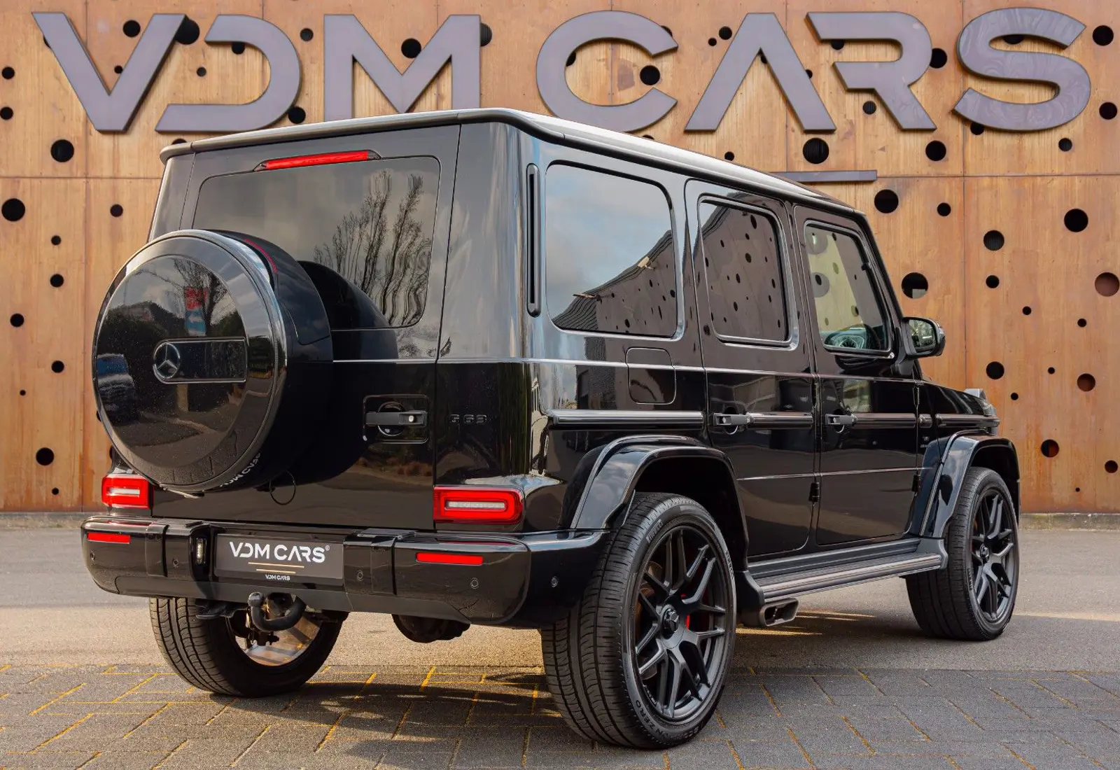 Mercedes-Benz G 63 AMG * AKRAPOVIC * NIGHT * MASSAGE *  - 136324