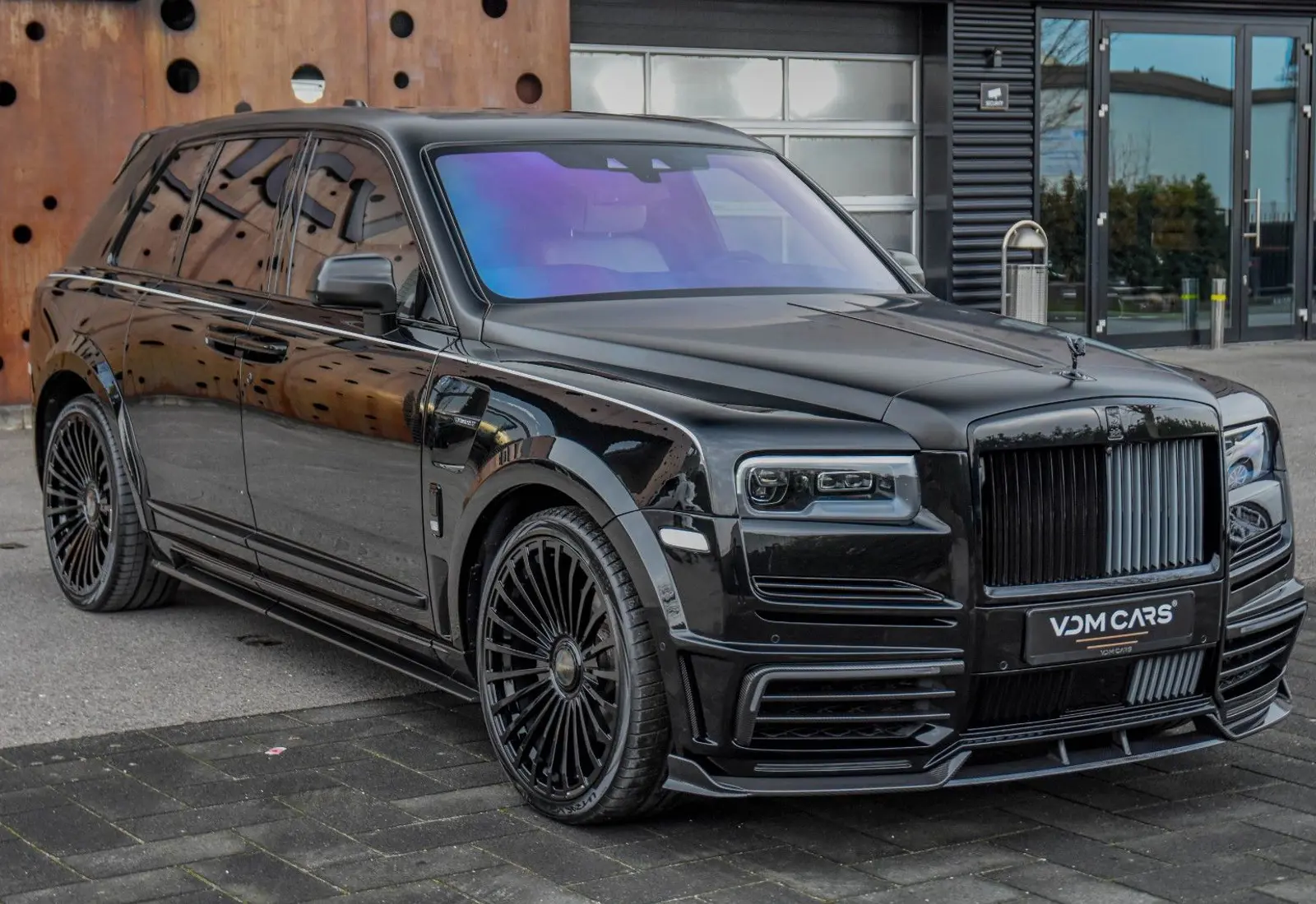 Rolls-Royce Cullinan MANSORY * REAR-ENT * STARLIGHT * NEW SERVICE - 76613