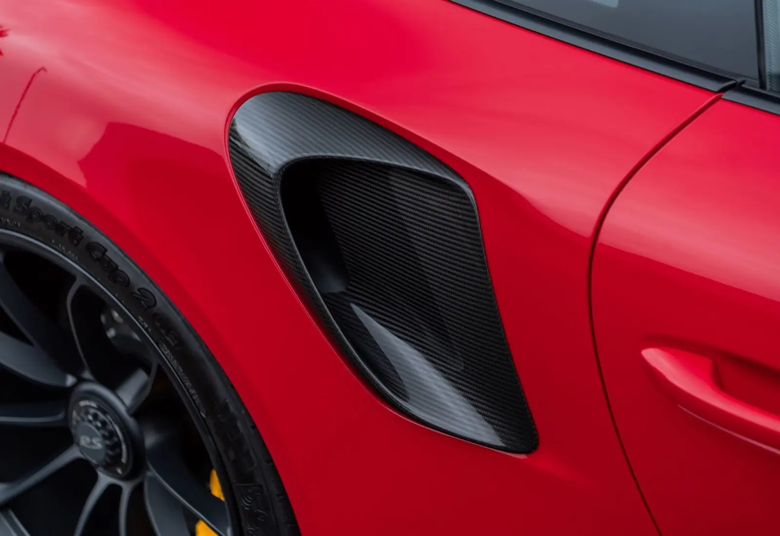 Porsche 911 GT2 RS * WEISSACH * 1.HAND * NUR 732KM * CLUBSPORT - 120381