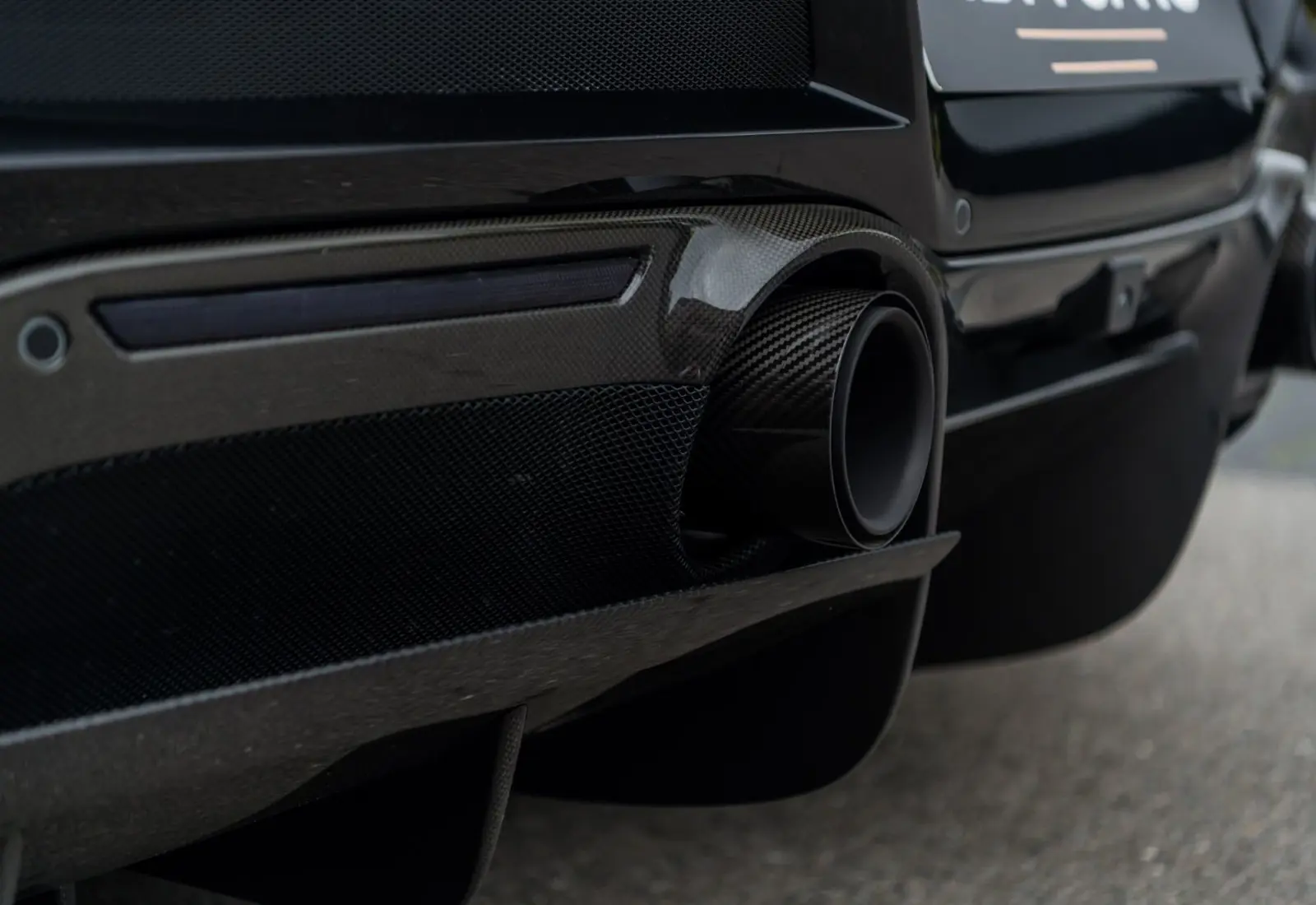 Ferrari F8 Tributo NOVITEC N-LARGO * 1 OF 15 * FULL CARBON *  - 118439