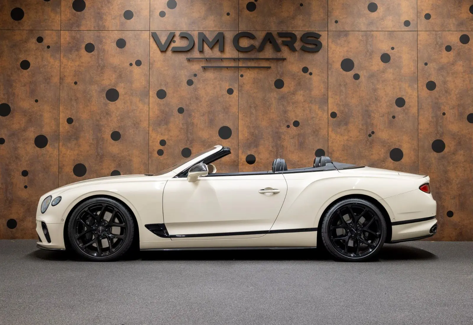 Bentley Continental GTC * MANSORY * Carbon * Blackline * B&amp;O *  - 116903