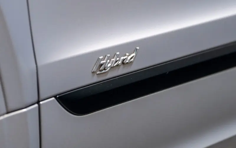 Bentley Bentayga 3.0 Hybrid 4WD * FIRST EDITION * NAIM *  - 135310