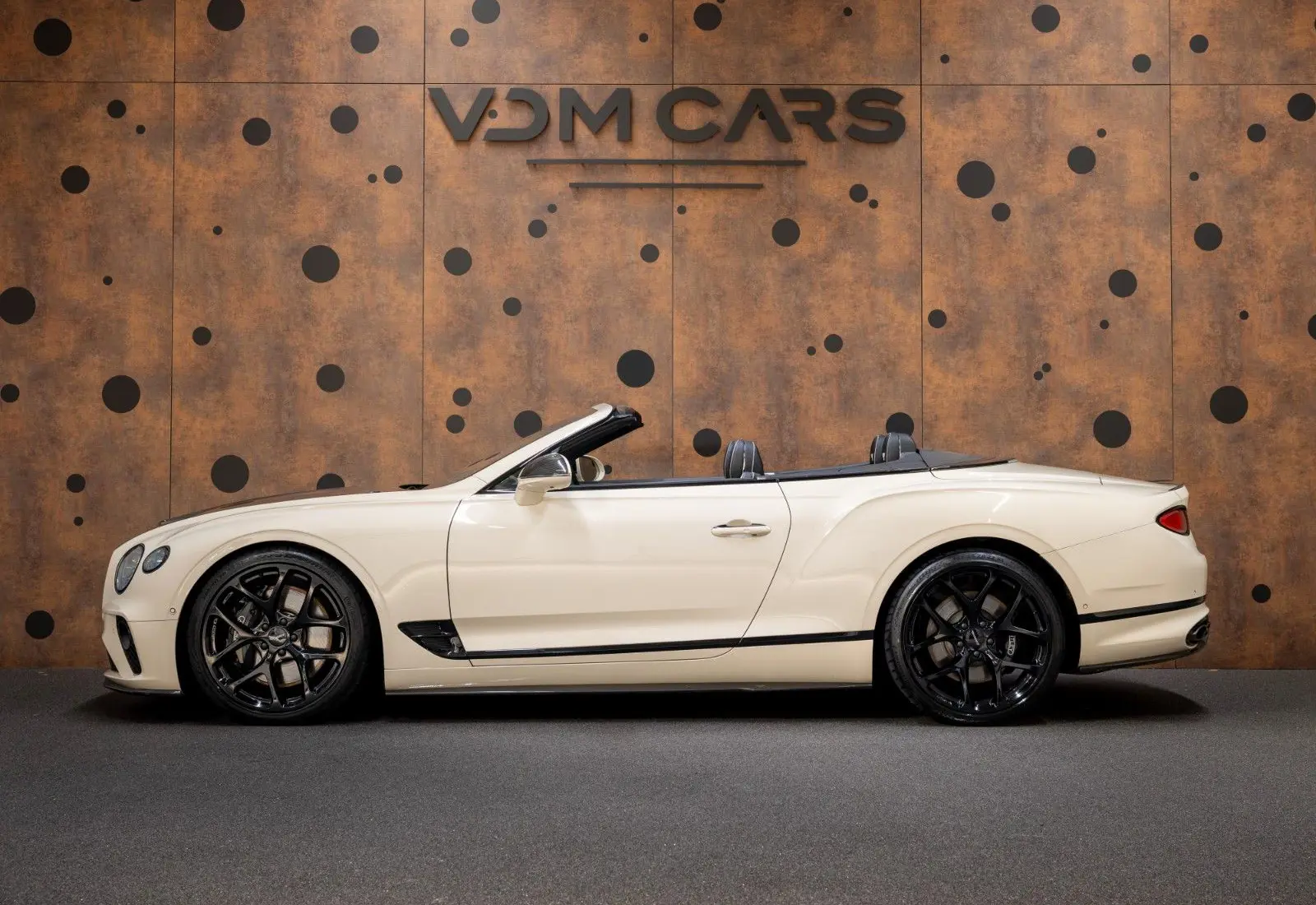 Bentley Continental GTC * MANSORY * Carbon * Blackline * B&amp;O *  - 109005