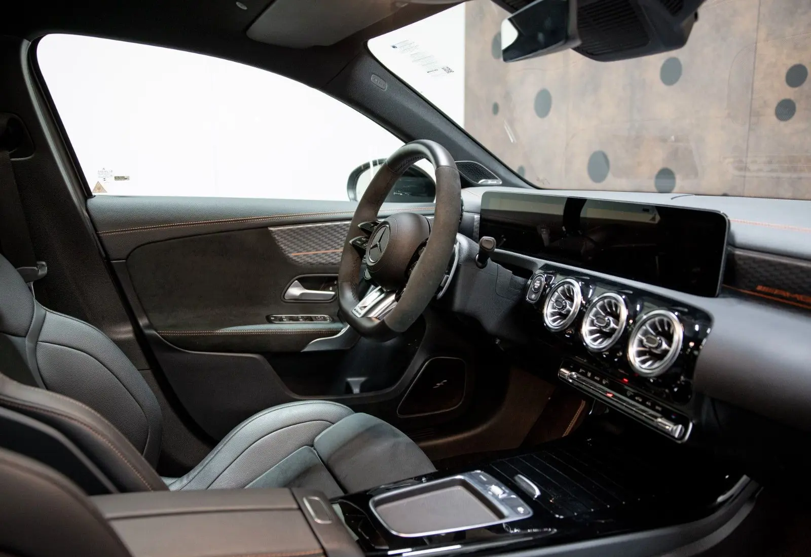 Mercedes-Benz A 45 S AMG * 360 * BURMESTER * MEMORY * PANO * ACC * KEYLESS - 120637