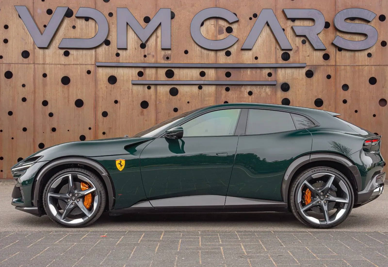 Ferrari Purosangue V12 * CARBON (9x) * MASSAGE * PANO * STOCK *  - 83647