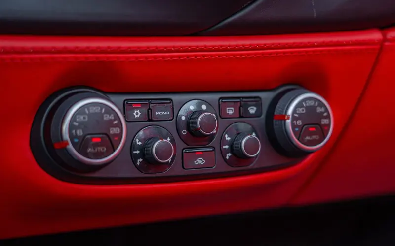 Ferrari 488 Spider * NEW SERVICE * NEW WARRANY FERRARI * PPF - 132782