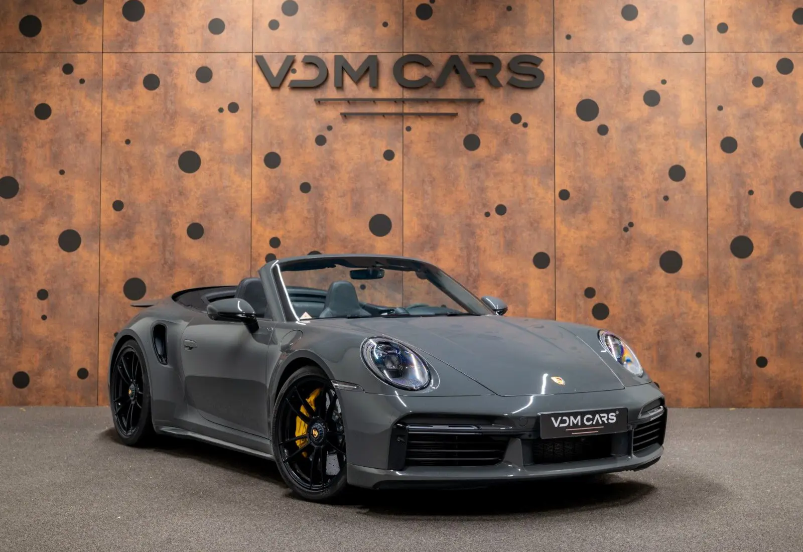 Porsche 911 Turbo S Cabriolet * PTS * LIFT * SPORTAUSPUFF * 360 *  - 170930