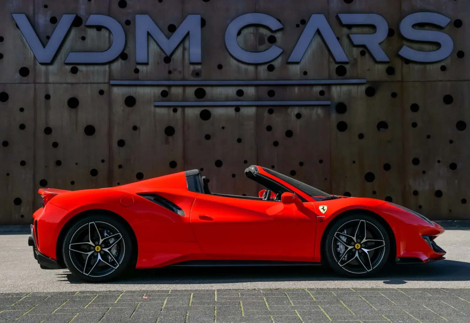 Ferrari 488 Pista Spider * CARBON (12x) * LIFT * AFS * PPF * MWST - 116996