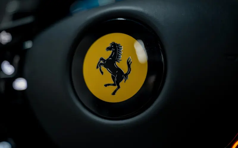 Ferrari Roma Spider * SPECIAL PAINT * MAGNERIDE * 360 * VENT *  - 170193