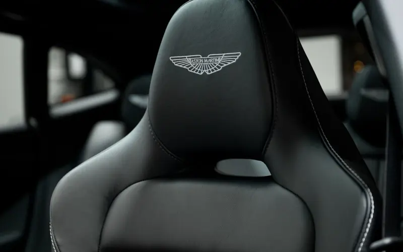 Aston Martin DBX 707 * Carbon * Sitzbelüftung * ACC * 360 * DesignPack - 165733