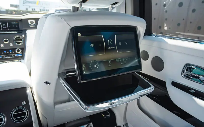 Rolls-Royce Cullinan MANSORY * FORGED CARBON * ONLY 7600 KM *  - 136377