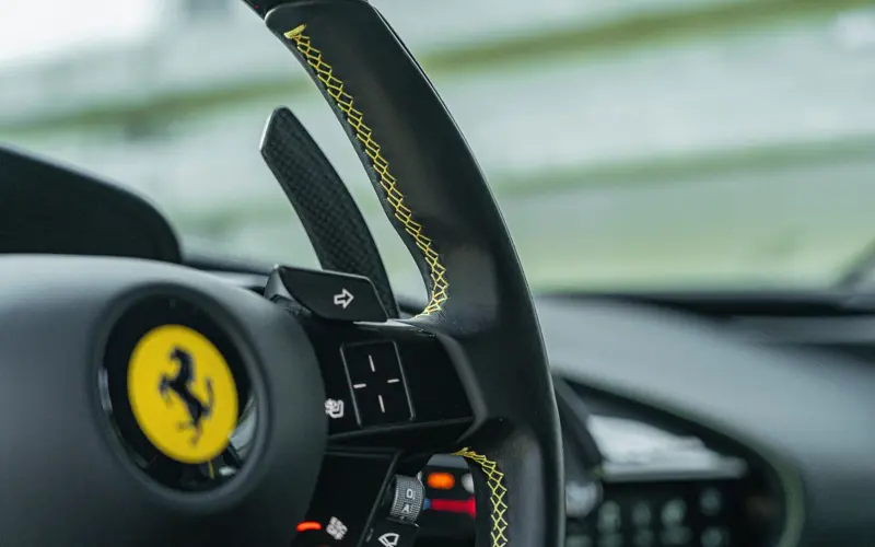 Ferrari SF90 Stradale * ATELIER * GIALLO TRIPLO * CARBON * TAILO - 138937
