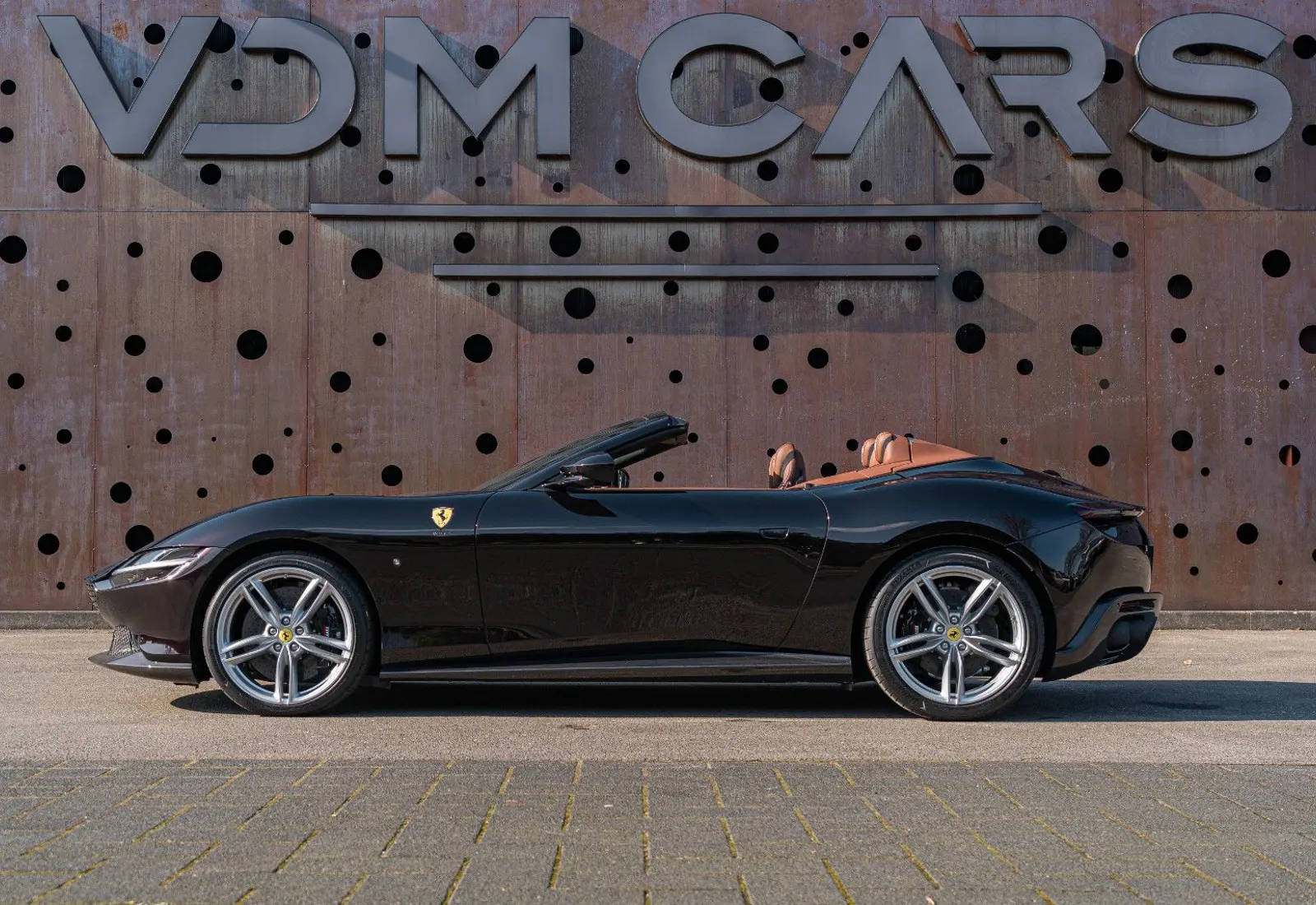 Ferrari Roma Spider * SPECIAL COLOR * ADAS * VENT * 360 * VOLL *  - 144349