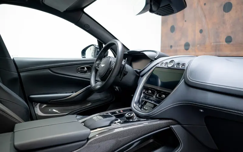 Aston Martin DBX 707 * Carbon * Sitzbelüftung * ACC * 360 * DesignPack - 165710