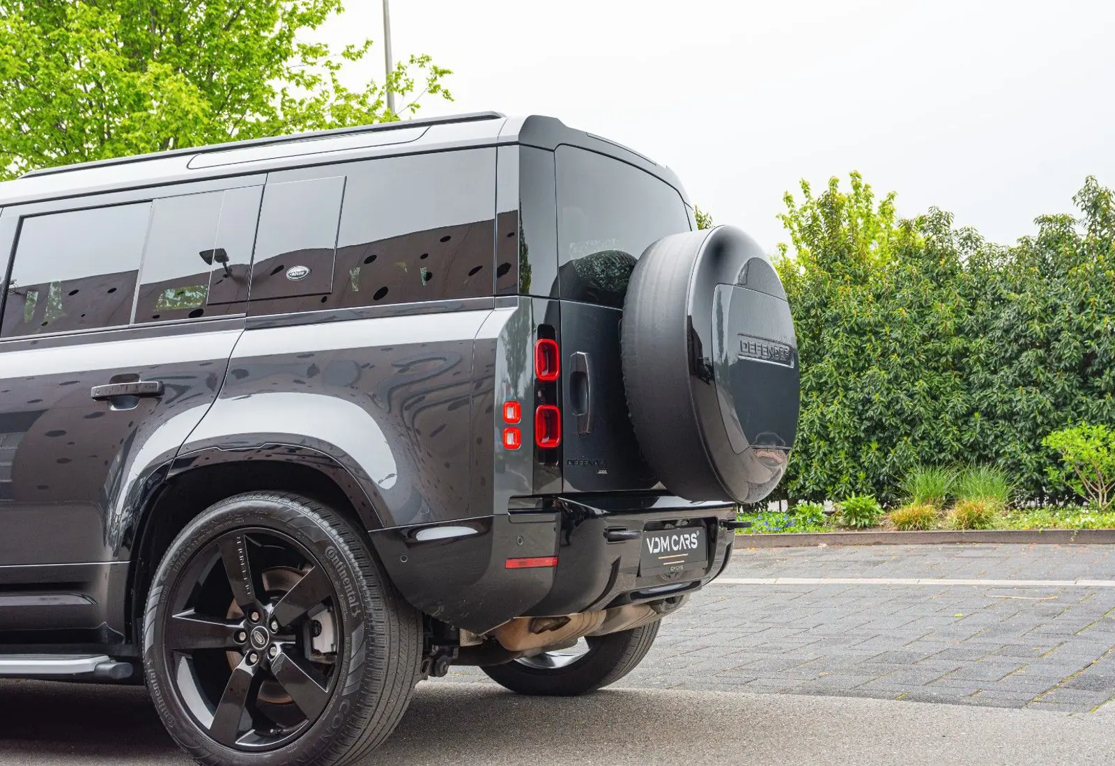 Land Rover Defender 3.0 D300 MHEV HSE 110 * MERIDIAN * PANO *  - 84792