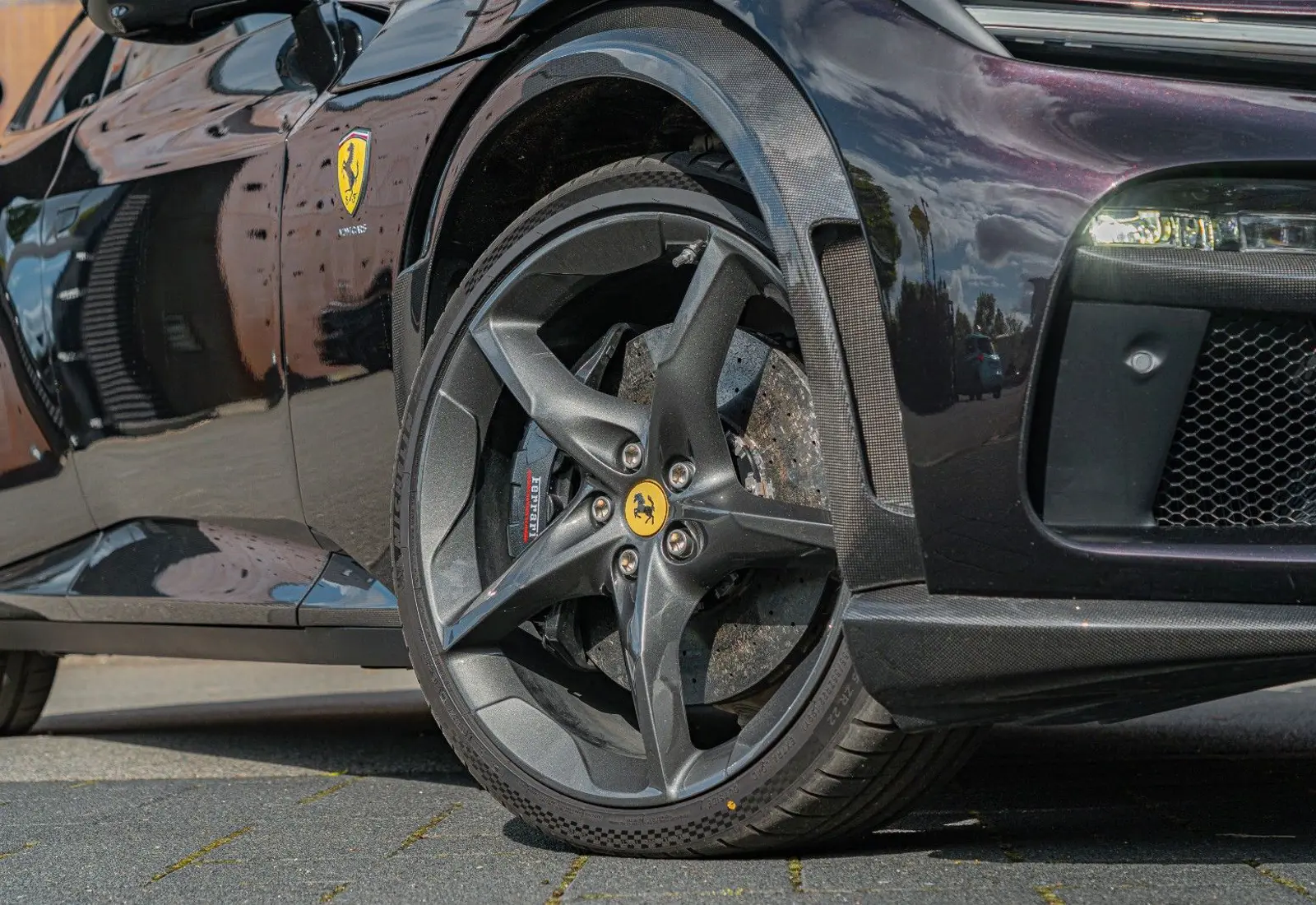 Ferrari Purosangue * Nero Purosangue * Carbon * Pano * LIFT - 165375