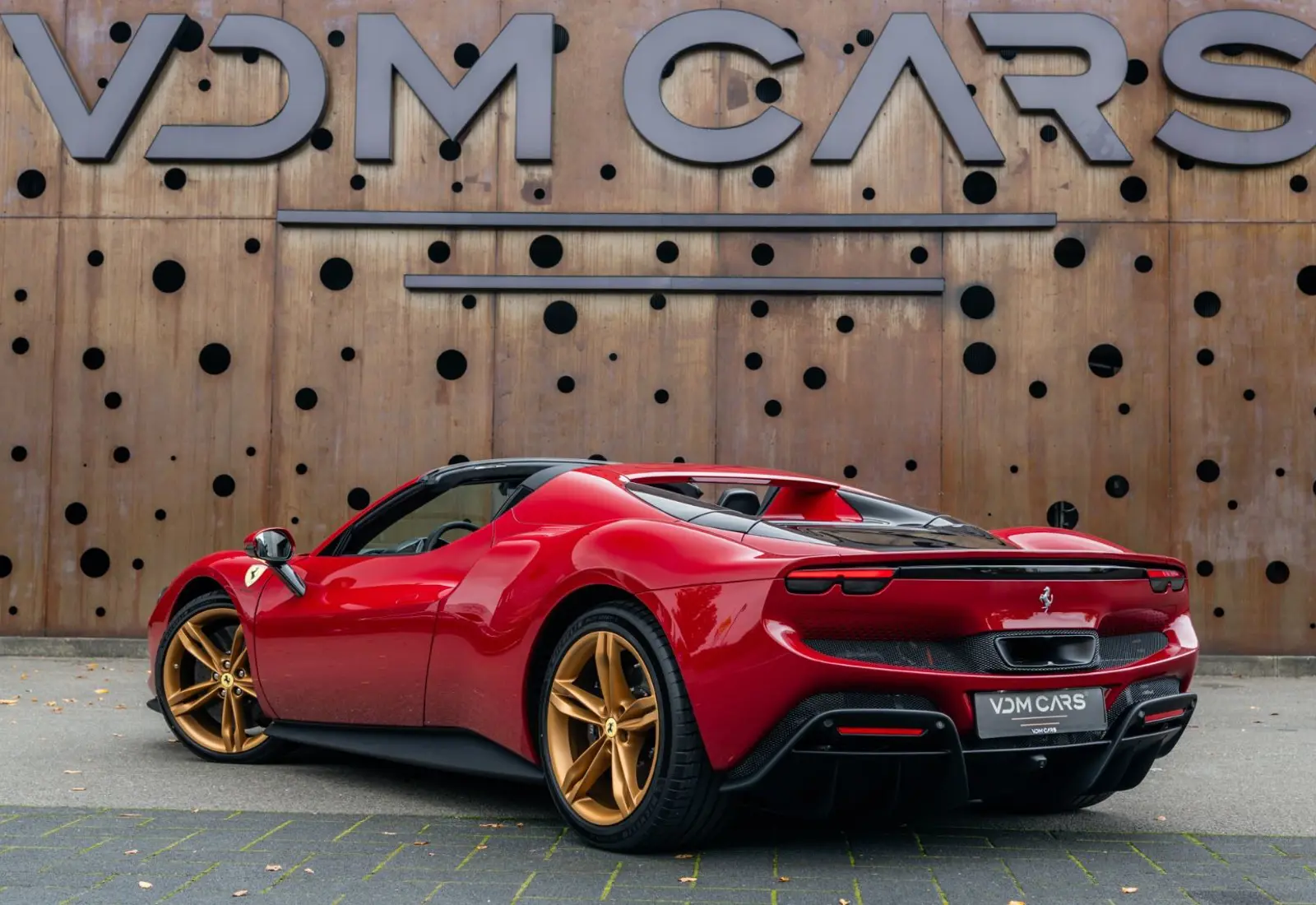 Ferrari 296 GTS * 1.HAND * ACC * CARPLAY * AFS * CONNECT * DAYTONA *  - 152315