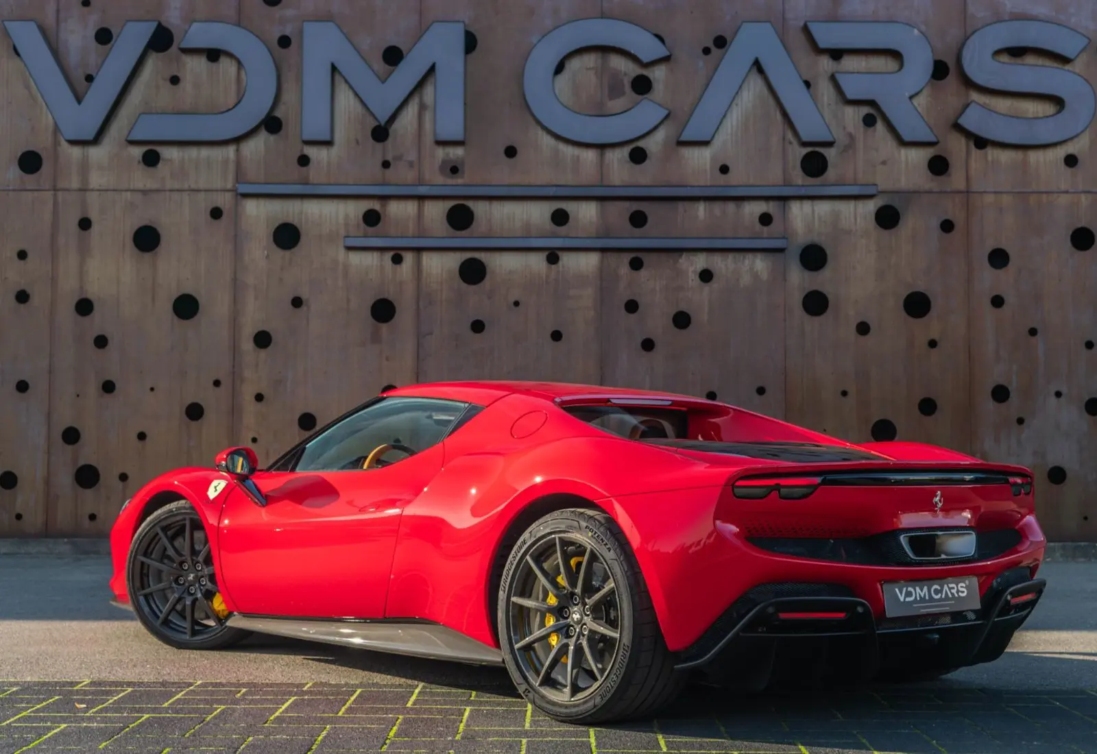 Ferrari 296 GTB * 1.HAND * CARBON * CARBON FELGEN * LIFT *  - 121303