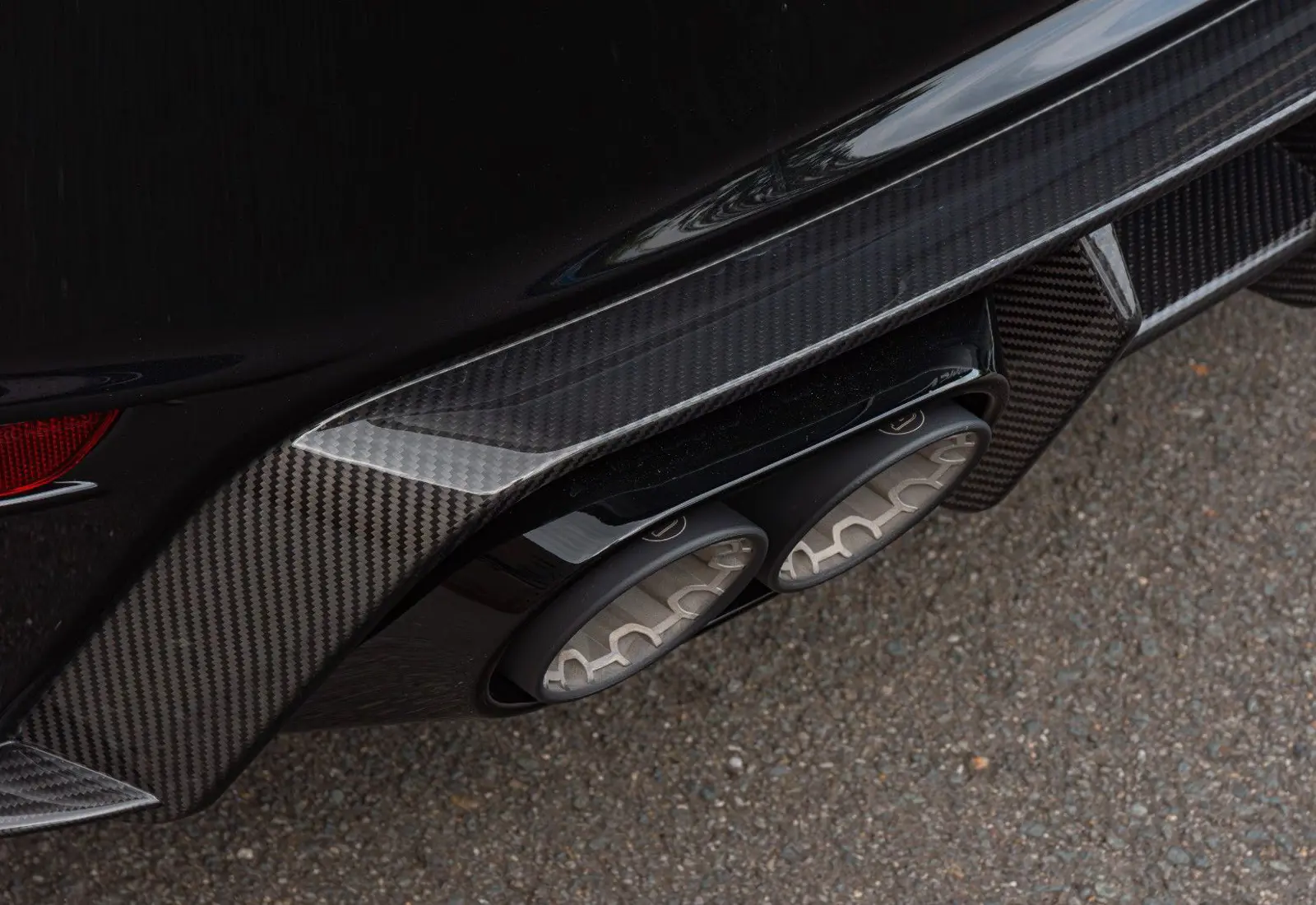 Porsche 911 BRABUS ROCKET R * 1 OF 25 * 900HP * CARBON * LIFT *  - 102036