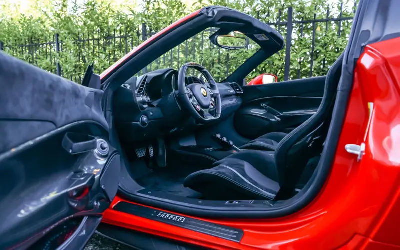 Ferrari 488 Pista Spider * CARBON (12x) * LIFT * AFS * PPF * MWST - 123813