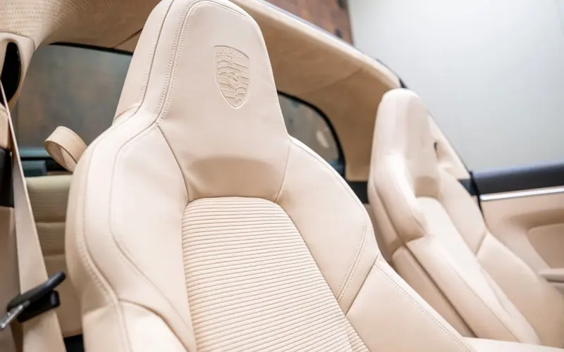 Porsche 911 Targa 4S Heritage Edition * 1 OF 992 * DESIGN *  - 174309