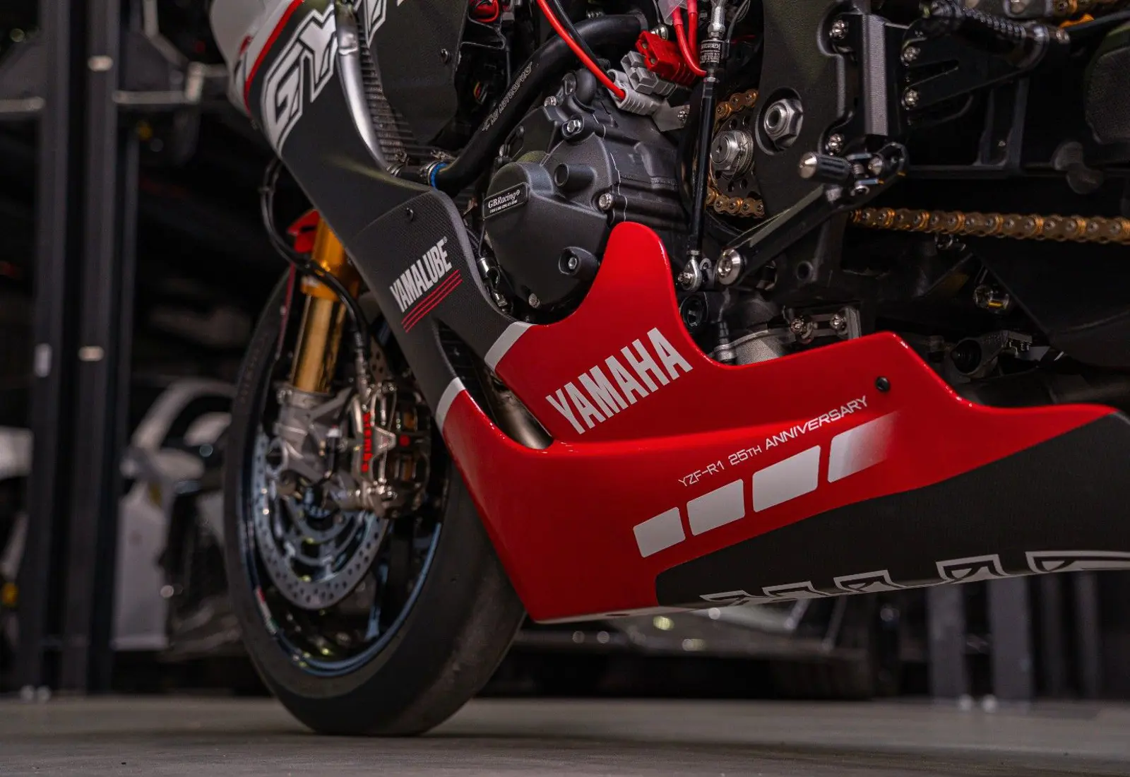 Yamaha R1 GYTR Pro 25th Anniversary Edition * 1 OF 25 * LI - 135593